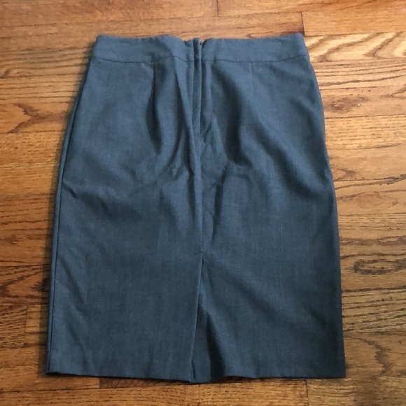 Juniors Gray Pencil Skirt - Picture 6 of 9